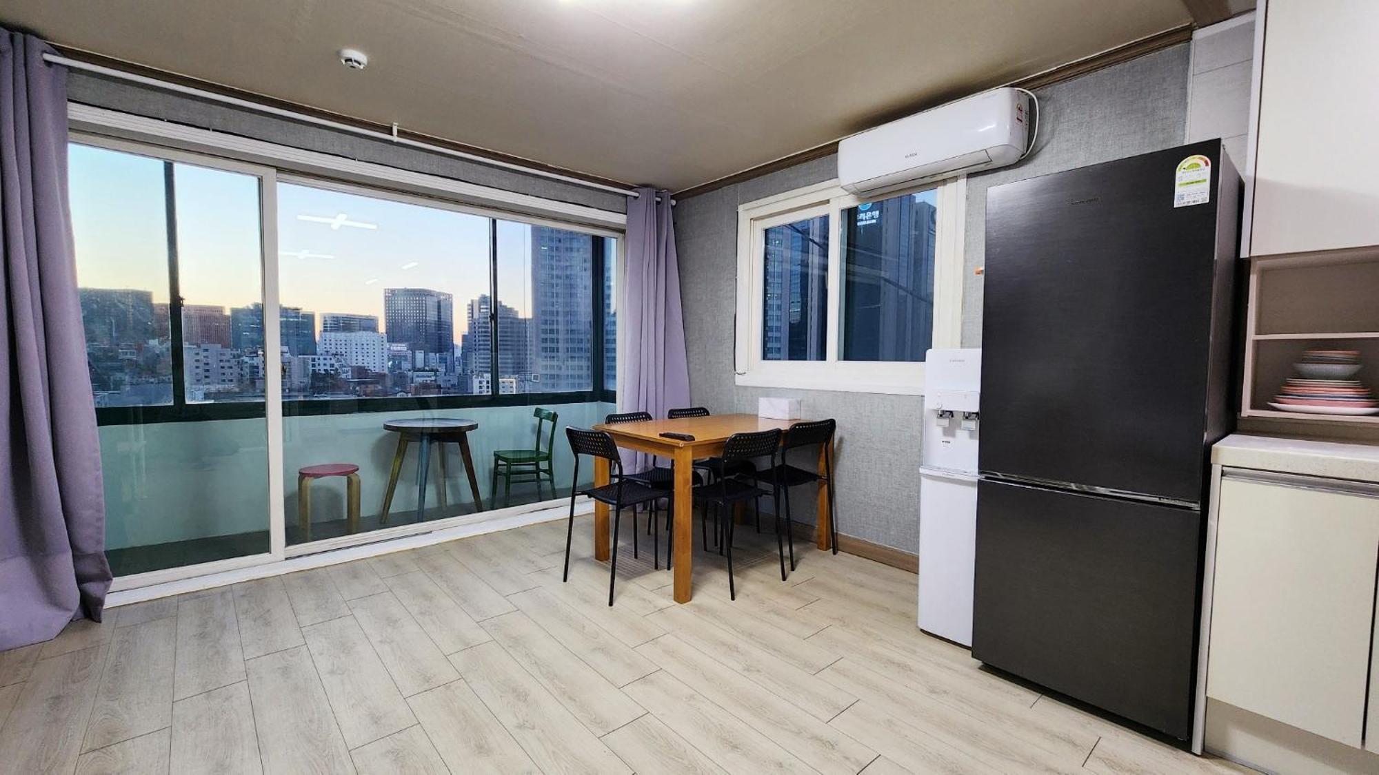 1012 House Namsan Hotel Сеул Екстериор снимка