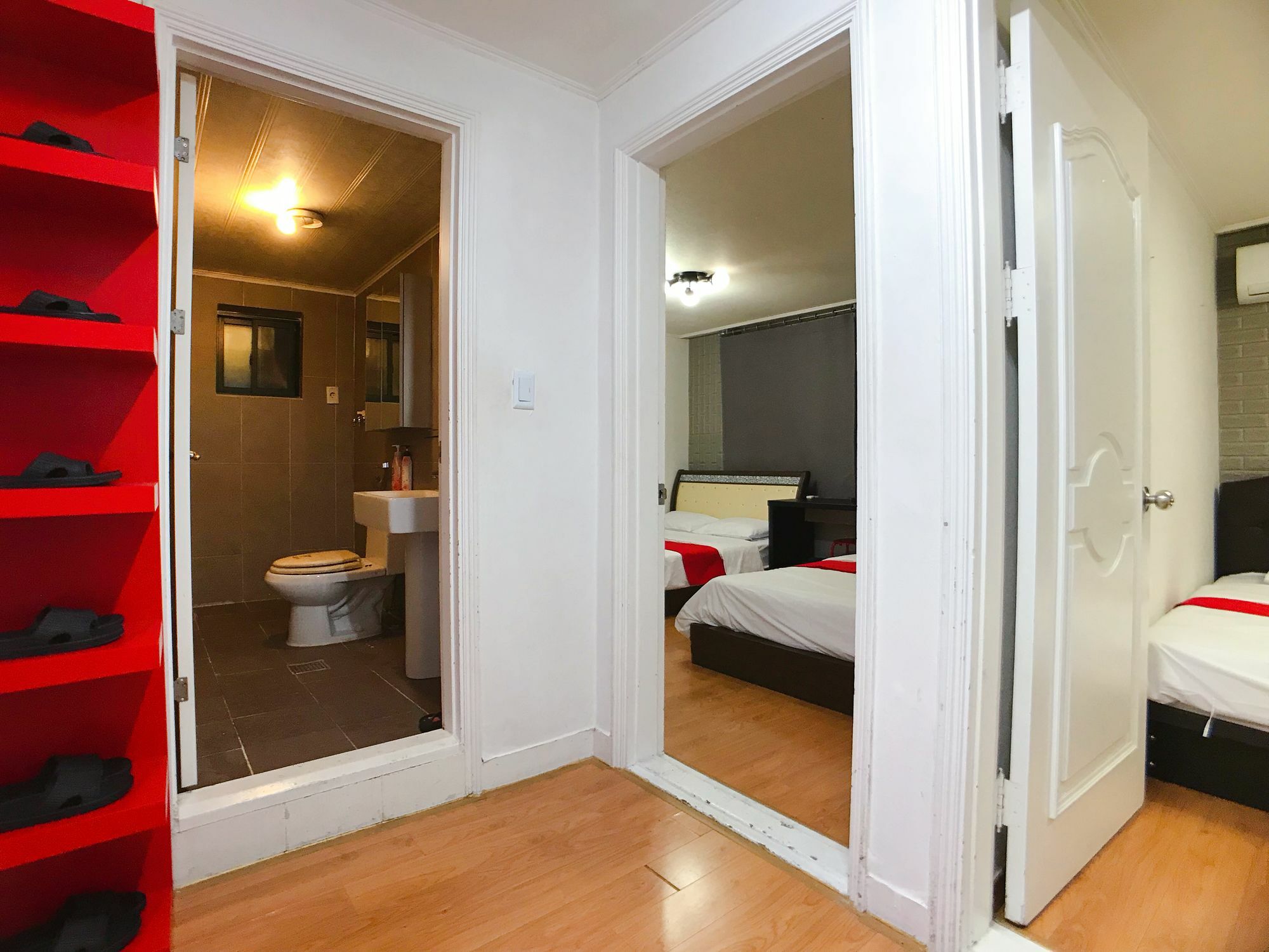 1012 House Namsan Hotel Сеул Екстериор снимка