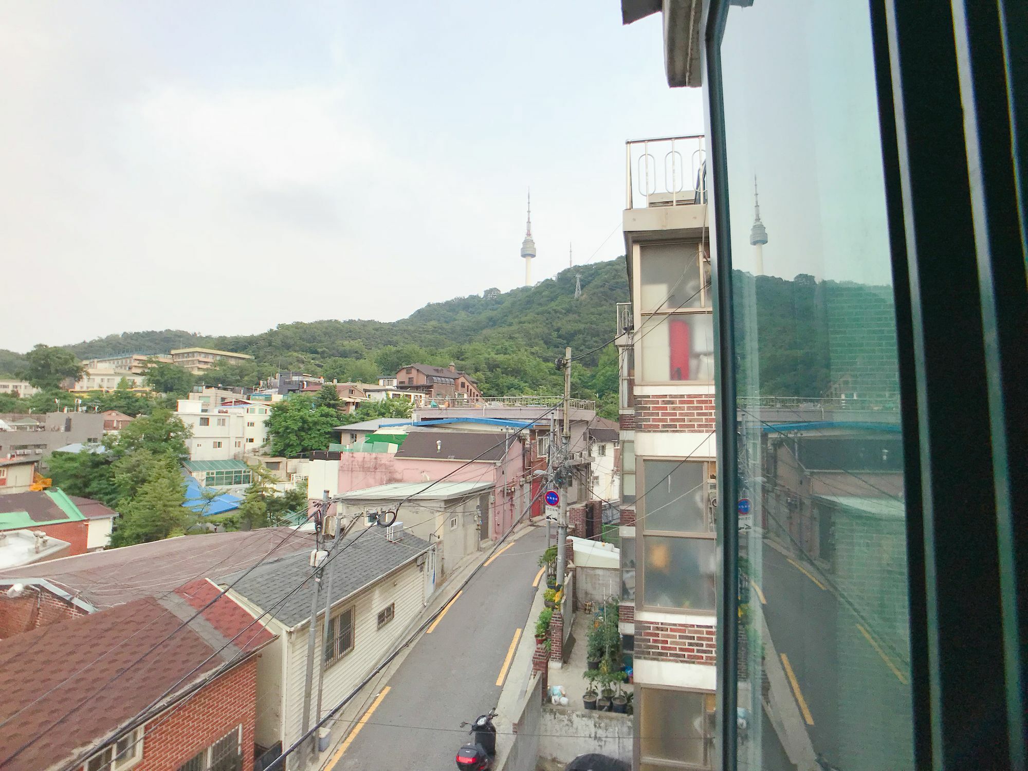 1012 House Namsan Hotel Сеул Екстериор снимка